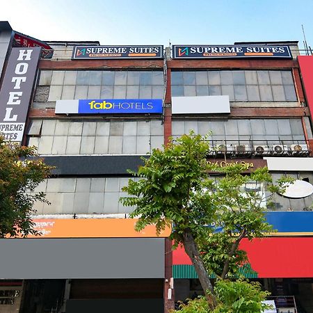 Fabhotel Supreme Suites Ludhiana Eksteriør bilde