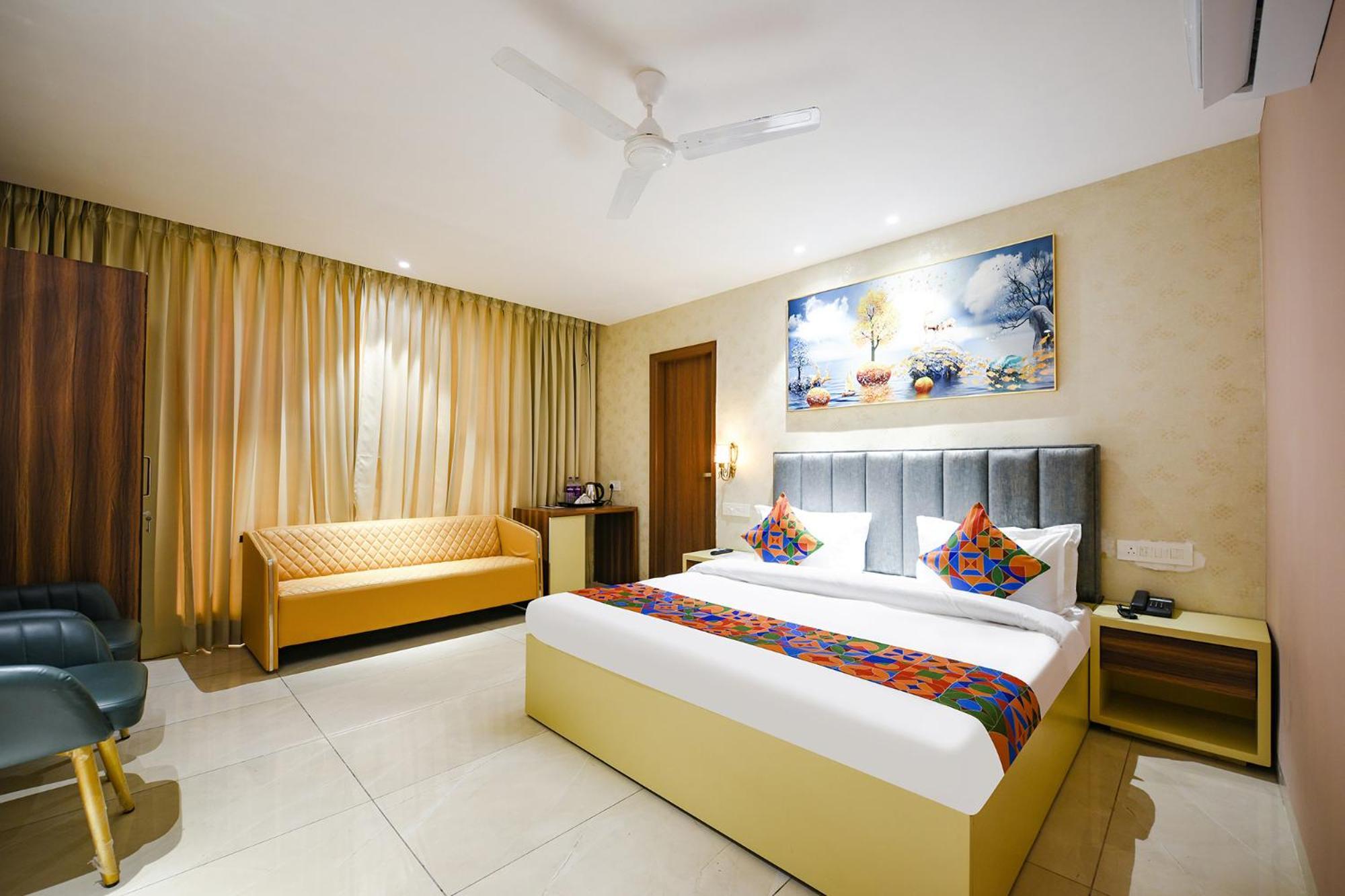 Fabhotel Supreme Suites Ludhiana Eksteriør bilde
