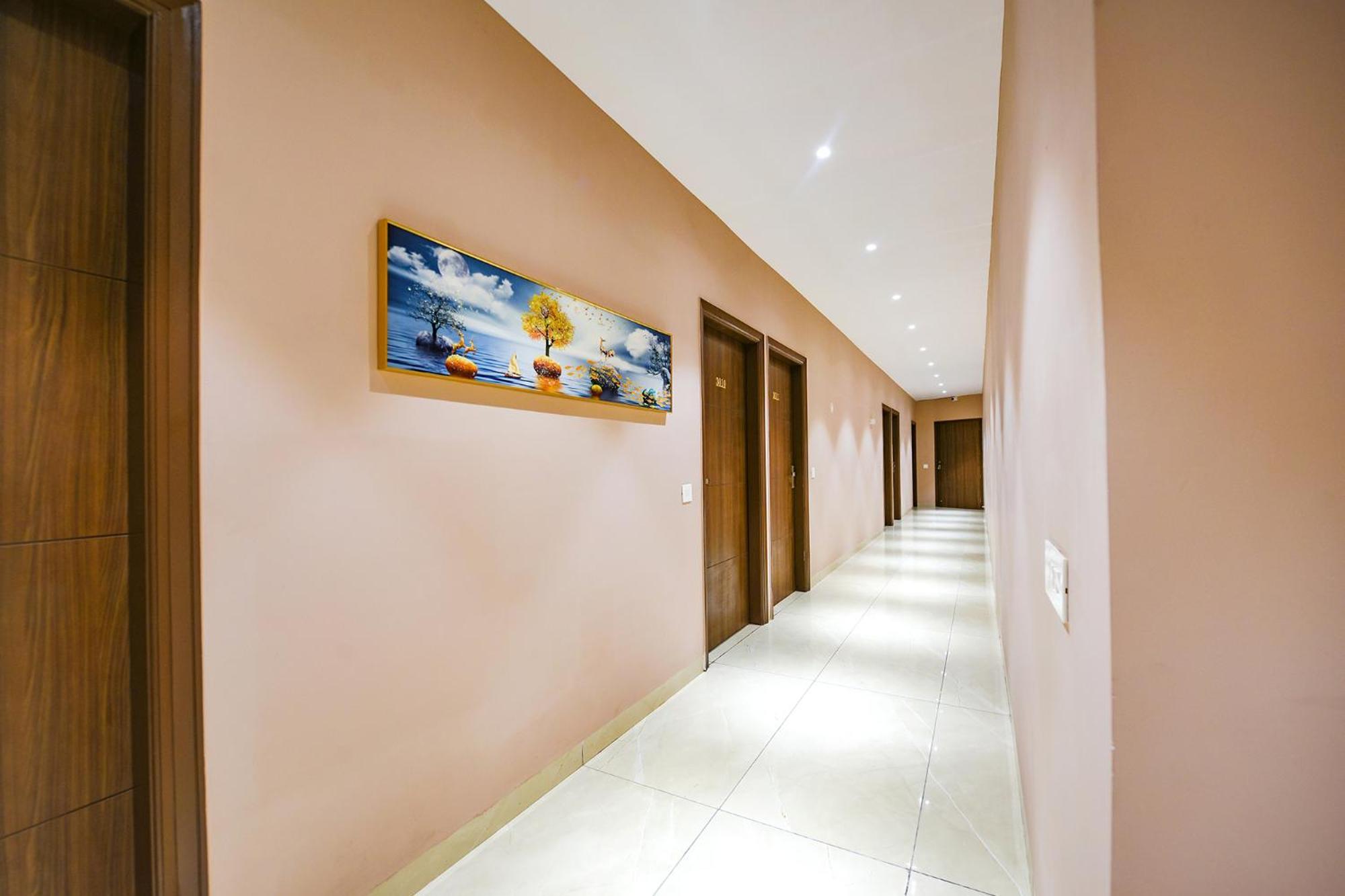 Fabhotel Supreme Suites Ludhiana Eksteriør bilde